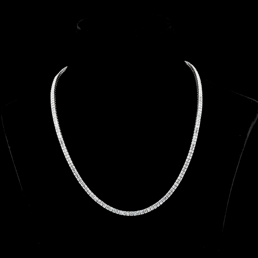 High-End Piece Sparkling Piece 14K WHITE GOLDTennis Necklace