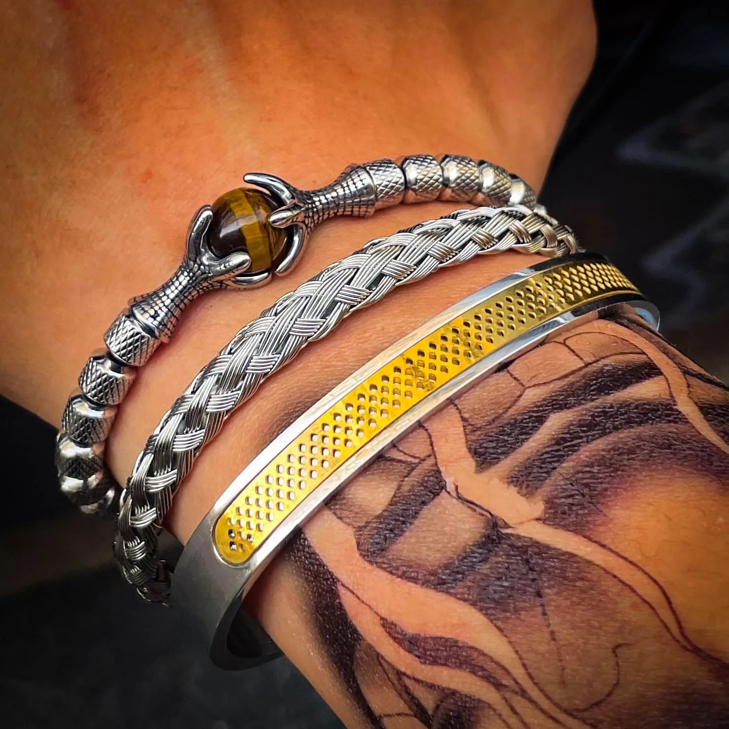 18K Gold Plated Stainless Steel Bracelets for Men - Roman Numeral Bracelet Luxury Crown King Twisted Cuff Cable Bangle Bracelets Set