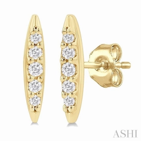 1/10 Ctw Petite Boat Shape Round Cut Diamond Fashion Stud Earring in 10K Yellow Gold Evening Collection Outdoor Event