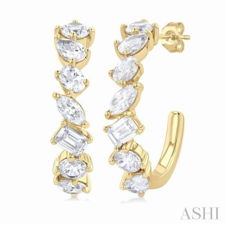Iconic Style 1 1/2 ctw Scatter Mixed Diamond Cut Fashion Half Hoop Earring in 14K Yellow Gold