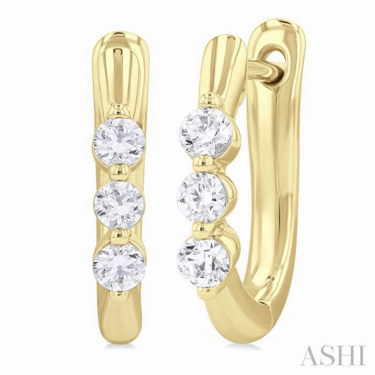 Elegant Touch Clean Spark 1/3 ctw 3-Stone Round Cut Diamond Fashion Hoop Earring in 14K Yellow Gold