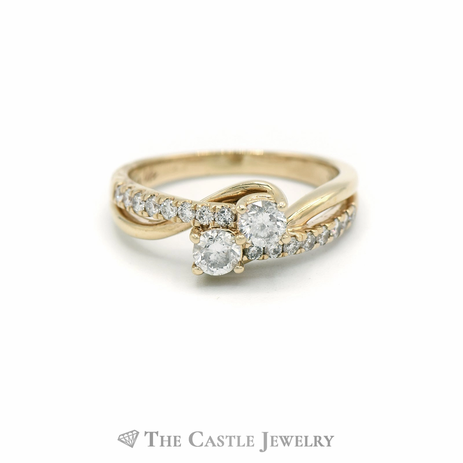 Convenient Look 1CTTW Ever US Bypass Designed Engagement Ring in 14KT Yellow Gold