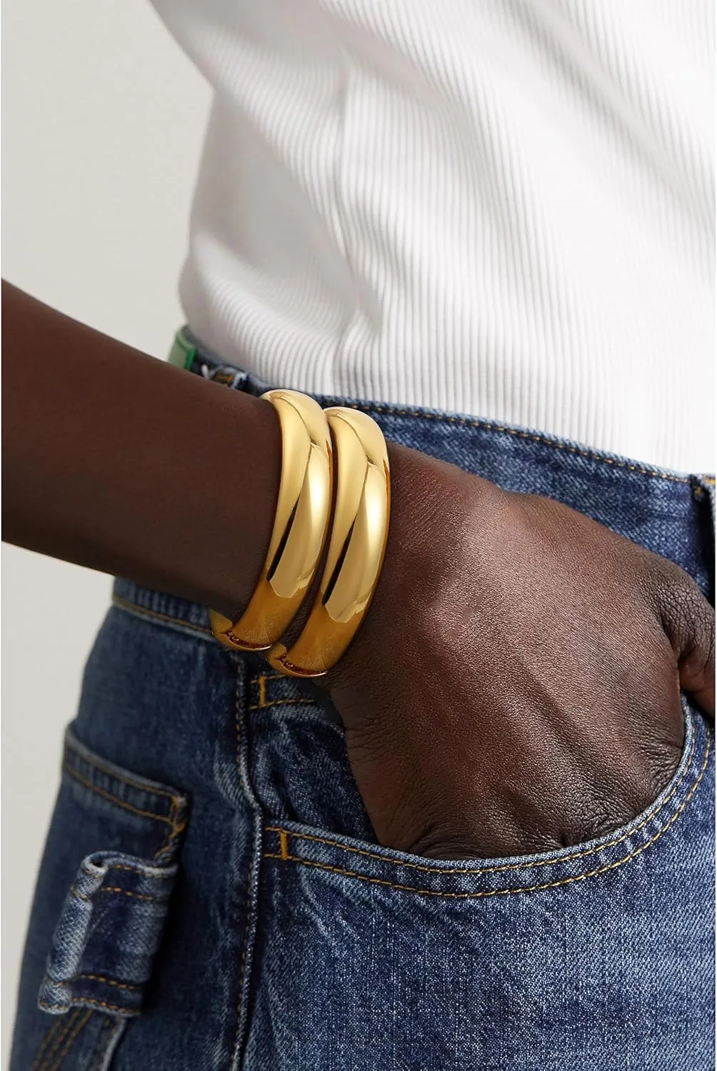 2Pcs Bangle Bracelets for Women Gold Arm Cuff 14k Gold Plated Chunky Gold Bangle Set Hinged Cuff Bracelets Trendy Arm Cuff Jewelry for Women