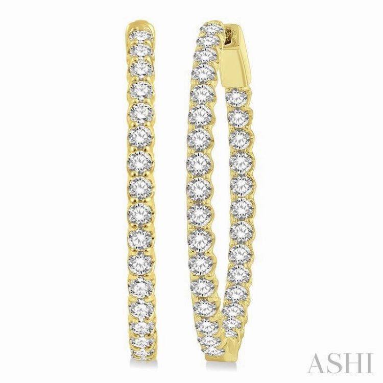 Elegant Spark 3 ctw Inside-Out Round Cut Diamond Oval Shape Hoop Earrings in 14K Yellow Gold