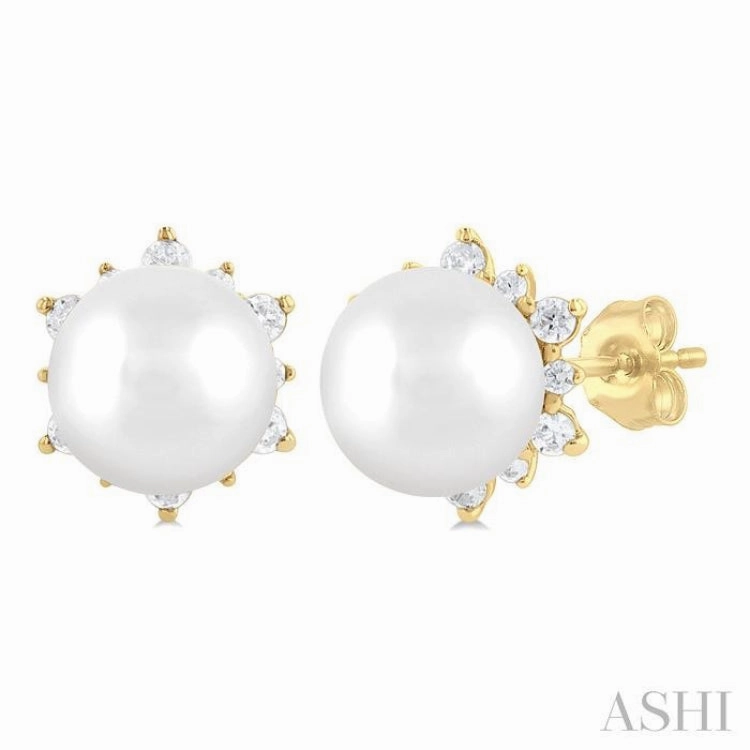 Heritage Style 5.50 MM Round Shape Cultured Pearl and 1/6 Ctw Petite Round Cut Diamond Fashion Stud Earring in 10K Yellow Gold