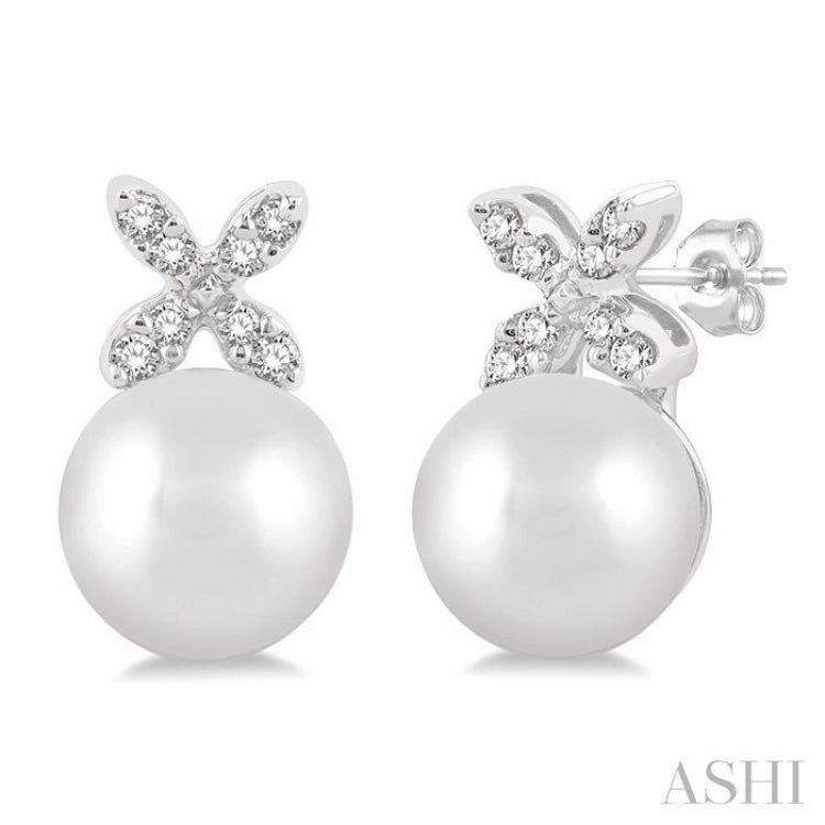 5.5 MM Round Shape Cultured Pearls and 1/20 ctw Petite 4-Petal Flower Round Cut Diamond Fashion Stud Earring in 10K White Gold Vibrant Look