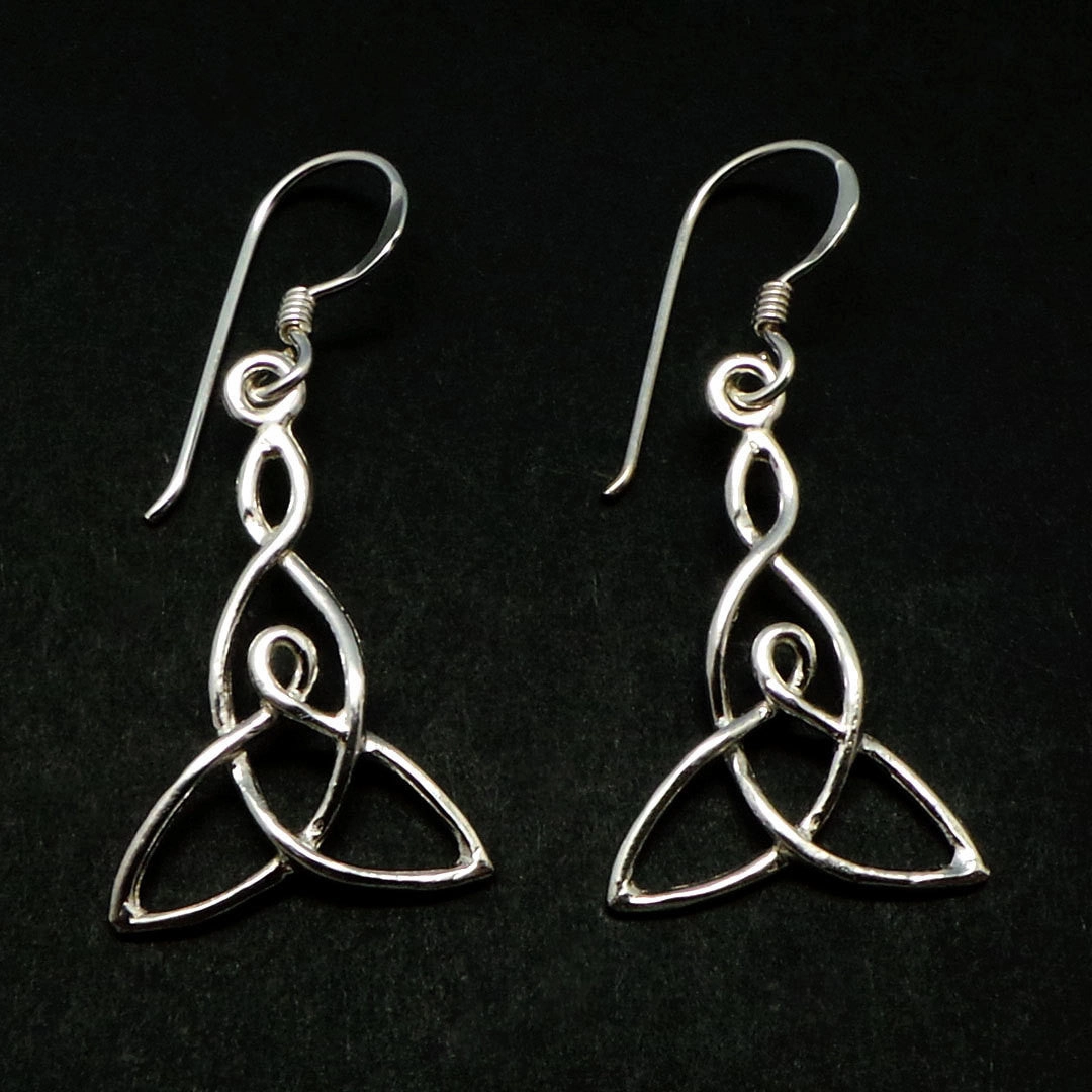 Trendy Decoration Silver Celtic Mother Child Knot Earring