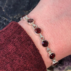 Garnet Bracelet Fashion Accessory