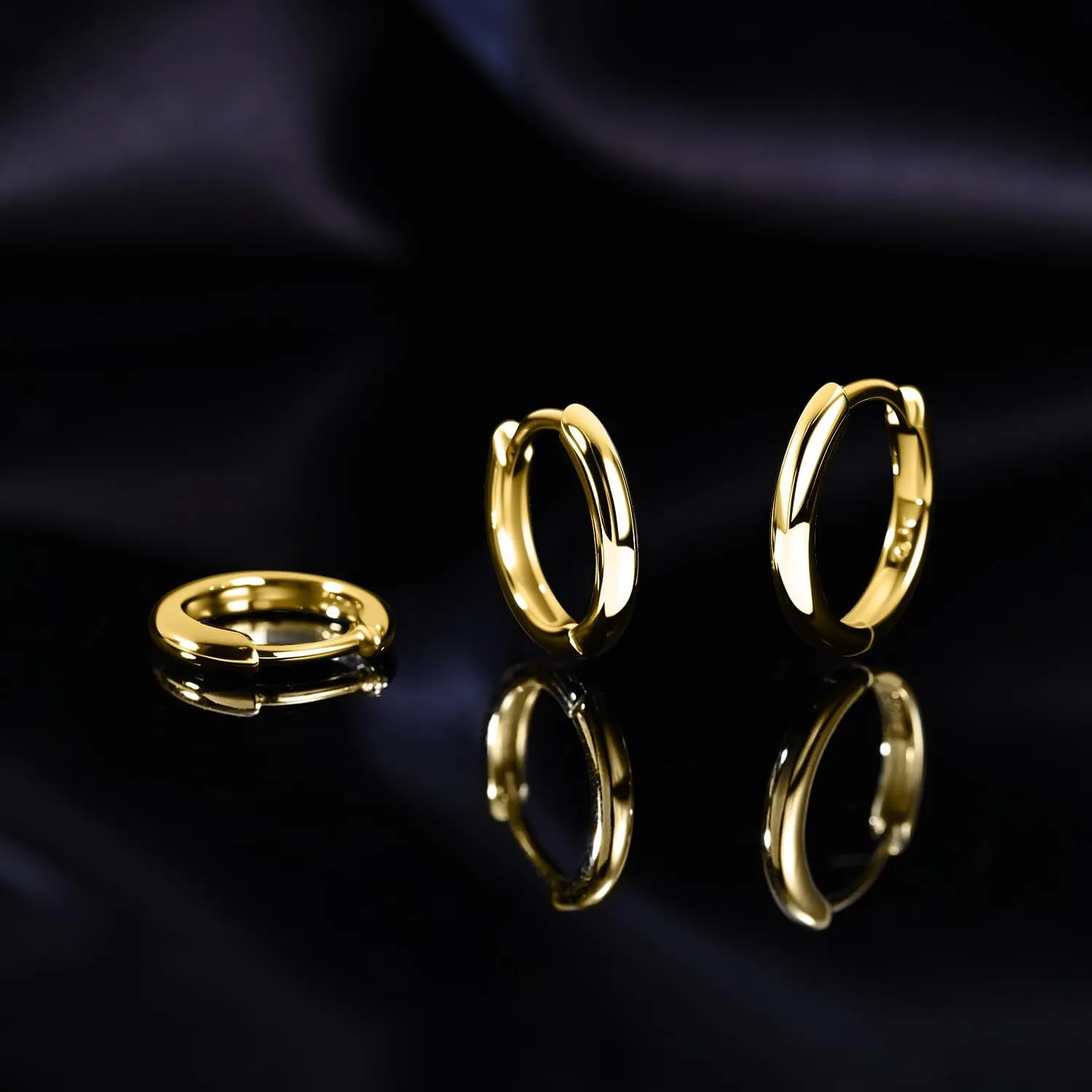 AOEDEJ Gold Hoop Earrings Small Hoops for Second Hole Huggie Cute Cartilage Studs Hypoallergenic Lightweight Huggies Hoops Earring for Women
