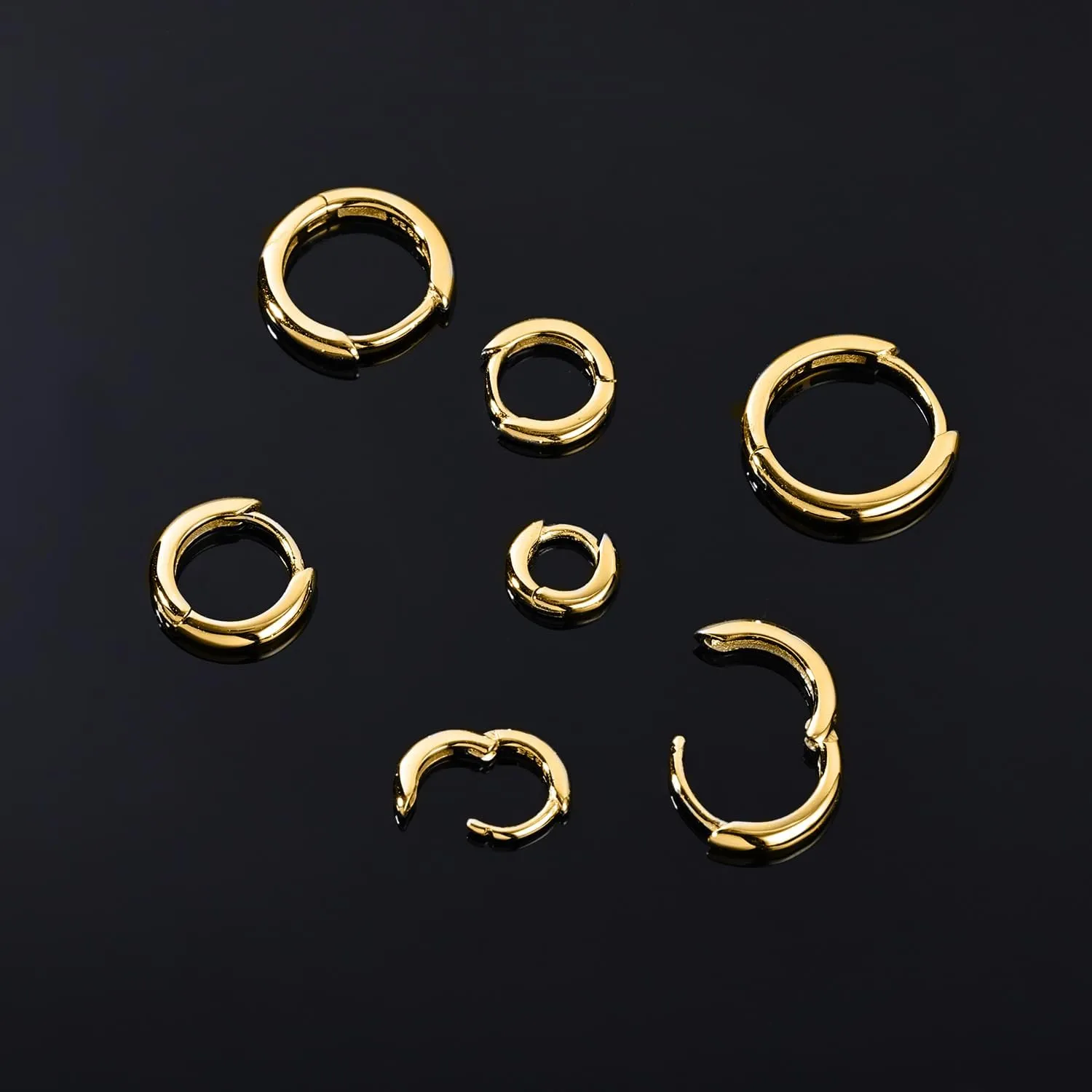 AOEDEJ Gold Hoop Earrings Small Hoops for Second Hole Huggie Cute Cartilage Studs Hypoallergenic Lightweight Huggies Hoops Earring for Women