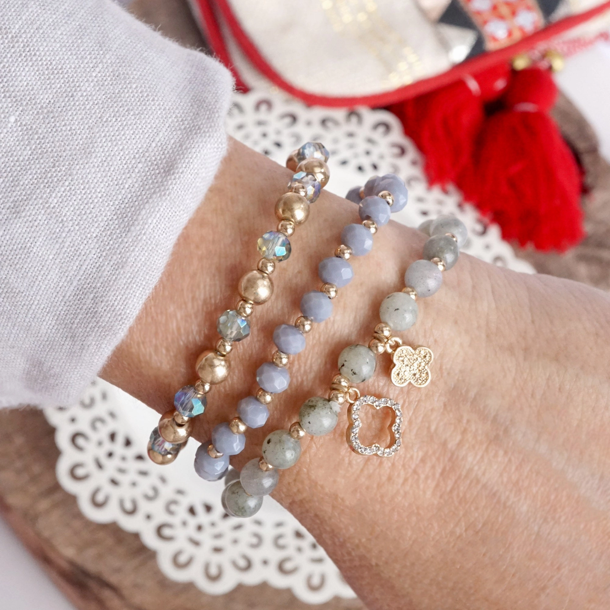 Beaded Bracelet Set Clover Semi Precious Metal Glass Beads Gold tone Grey Statement Maker Fine Detail