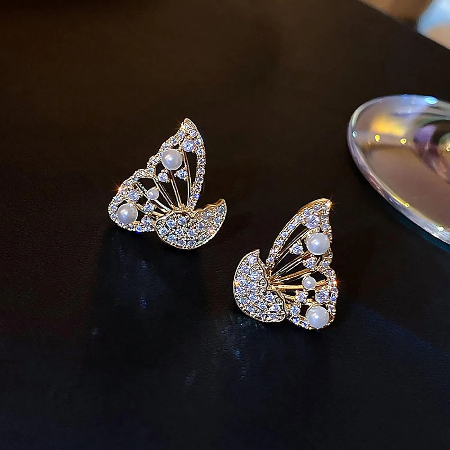 Clip on Earrings Dangling Jewelry Gold Earrings Rose Earring Jackets for Studs Fashionable Elegant Gorgeous Diamond Pearls Butterfly Earrings Earrings for Women Blue Tassel Earrings (A, One Size)