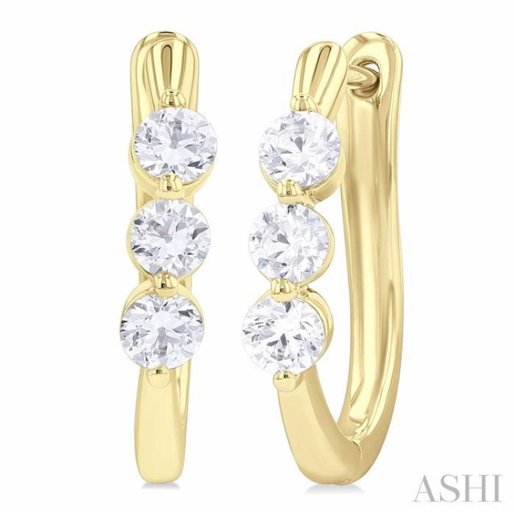 Timeless Shape Weekend Light 3/4 ctw 3-Stone Round Cut Diamond Fashion Hoop Earring in 14K Yellow Gold