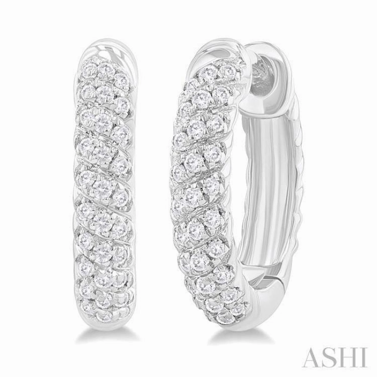 1/5 Ctw Petite Swirl Pattern Round Cut Diamond Fashion Huggies in 10K White Gold Trend Focused Sparkling Accent