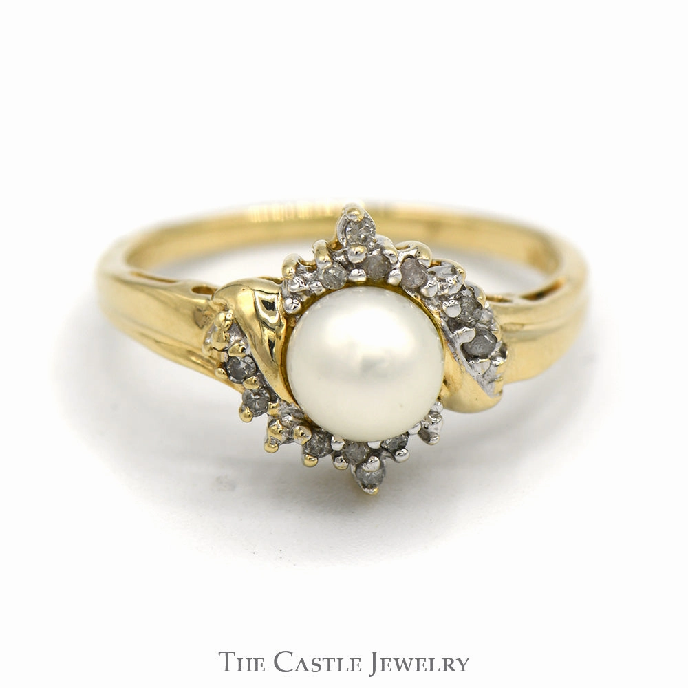 Chic Article Dainty Pearl Ring with Crossover Diamond Accent in 10K Gold