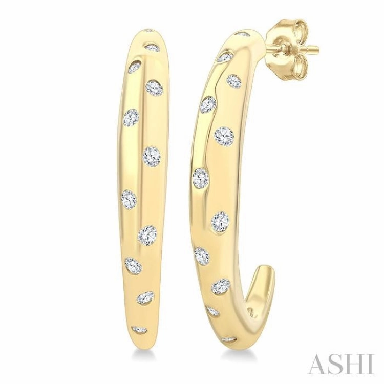 1/5 Ctw Round Cut Diamond Mosaic Half Hoop Earrings in 10K Yellow Gold Luxe For Less