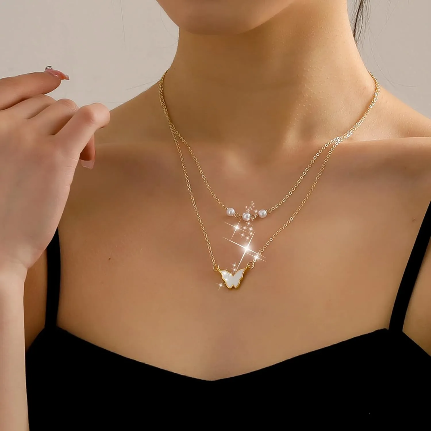 Double Layer Necklace Pearl Butterfly Pendant Necklaces for Women Layering Chain Wedding Necklace (Gold, One Size)