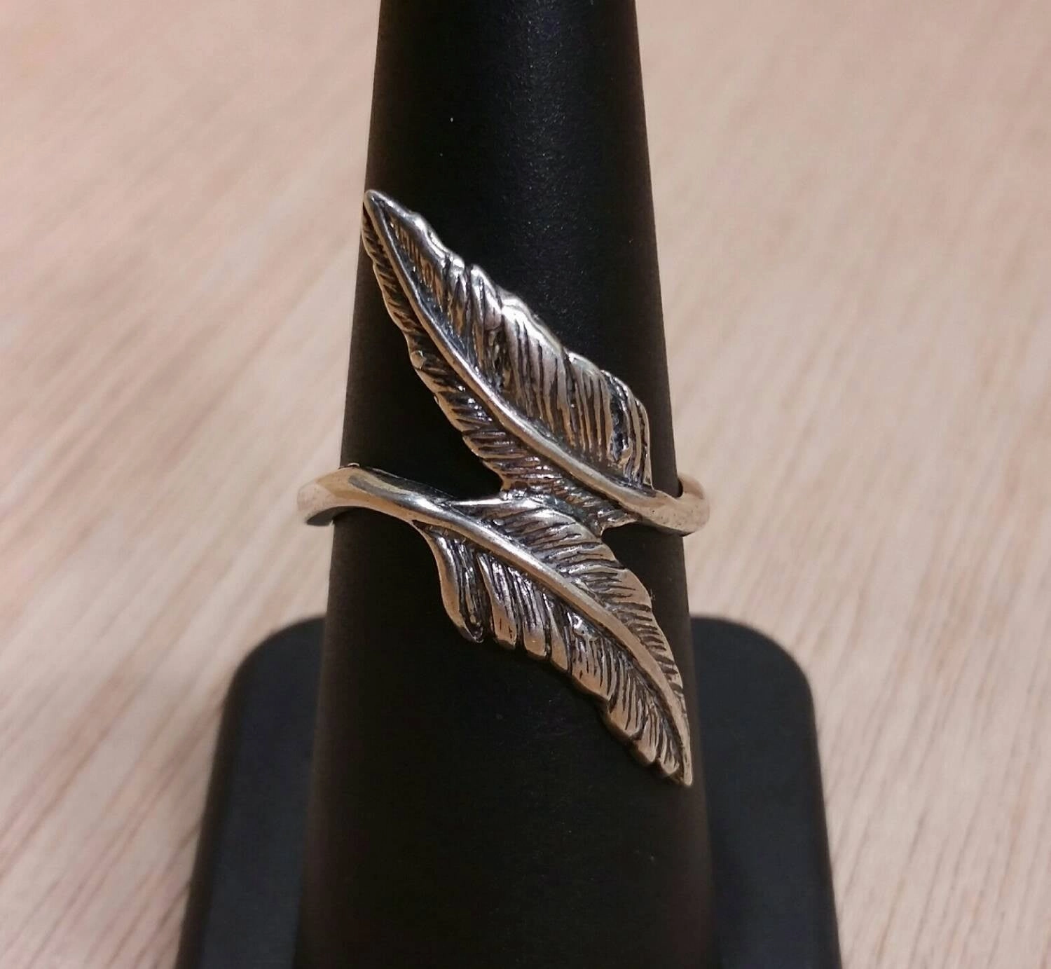 Double Feather Ring Daily Contour Shared Experience