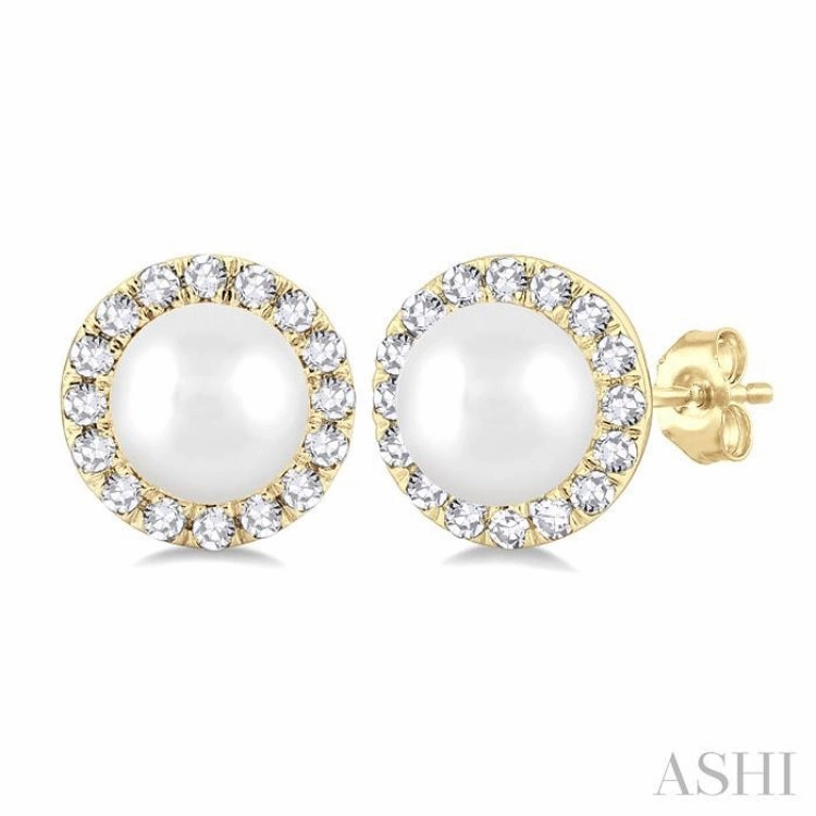 Elegant Appeal Chic Mood 4.5 MM White Pearl and 1/8 Ctw Round Cut Diamond Halo Stud Earrings in 14K Yellow Gold