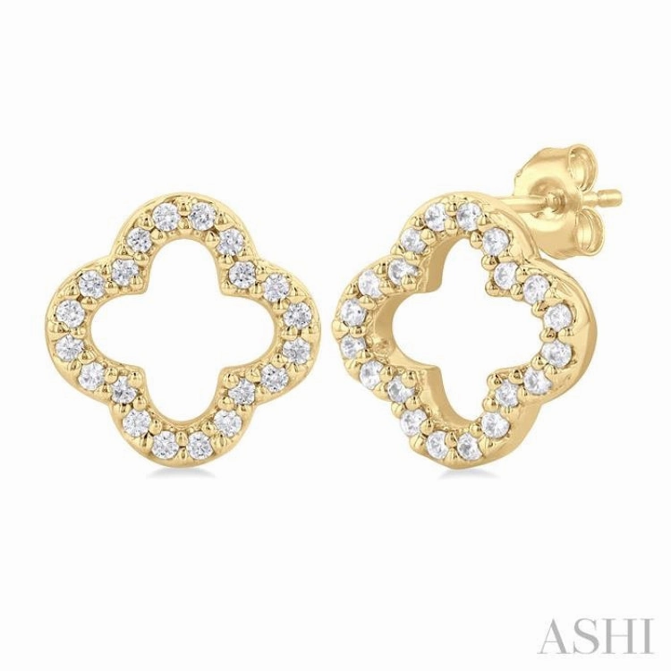 Stylish Sparkle Fashion Form 1/6 Ctw Petite Clover Round Cut Diamond Fashion Stud Earring in 10K Yellow Gold