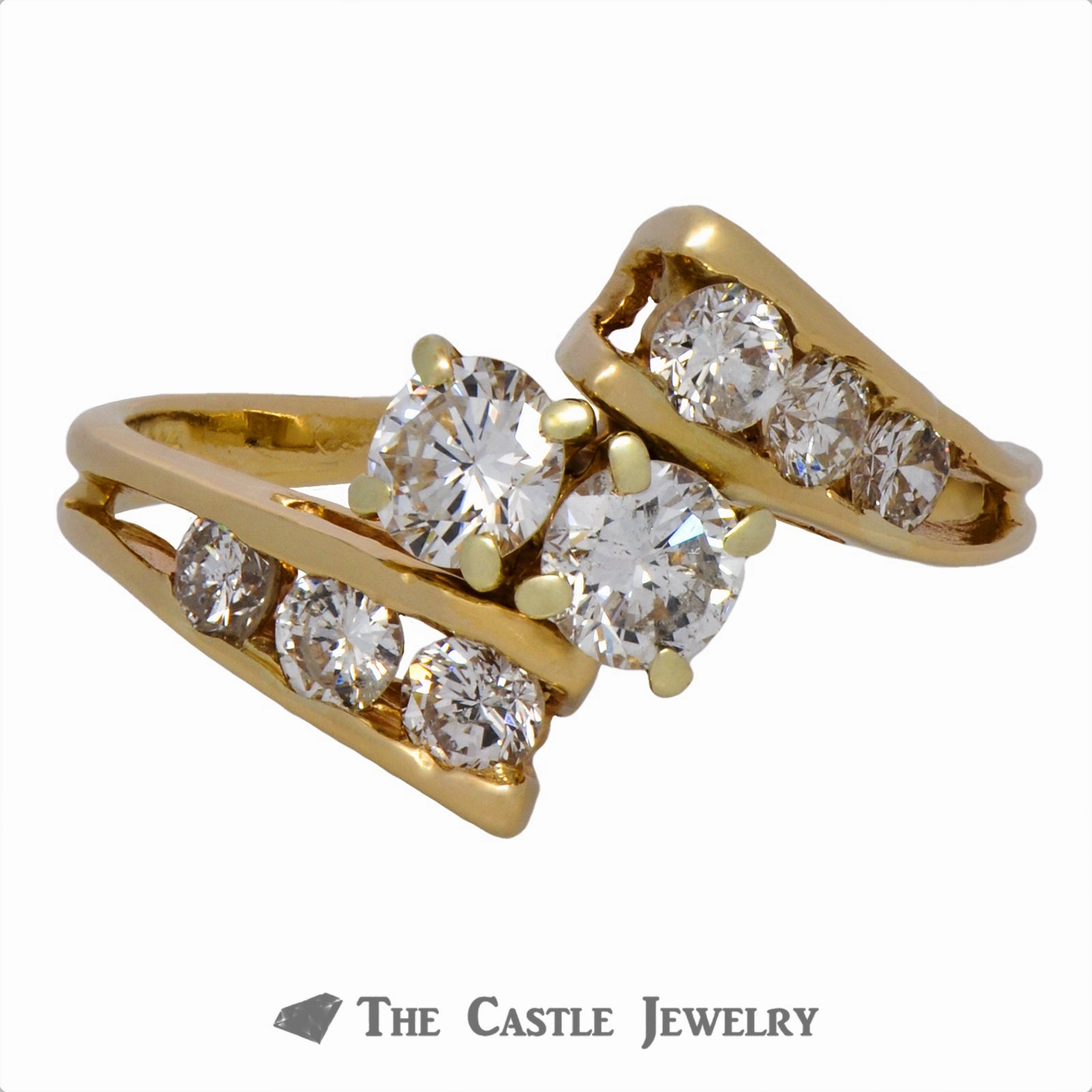 Double Round Brilliant Cut Center Ring with Split Bypass Design Elegant Detail