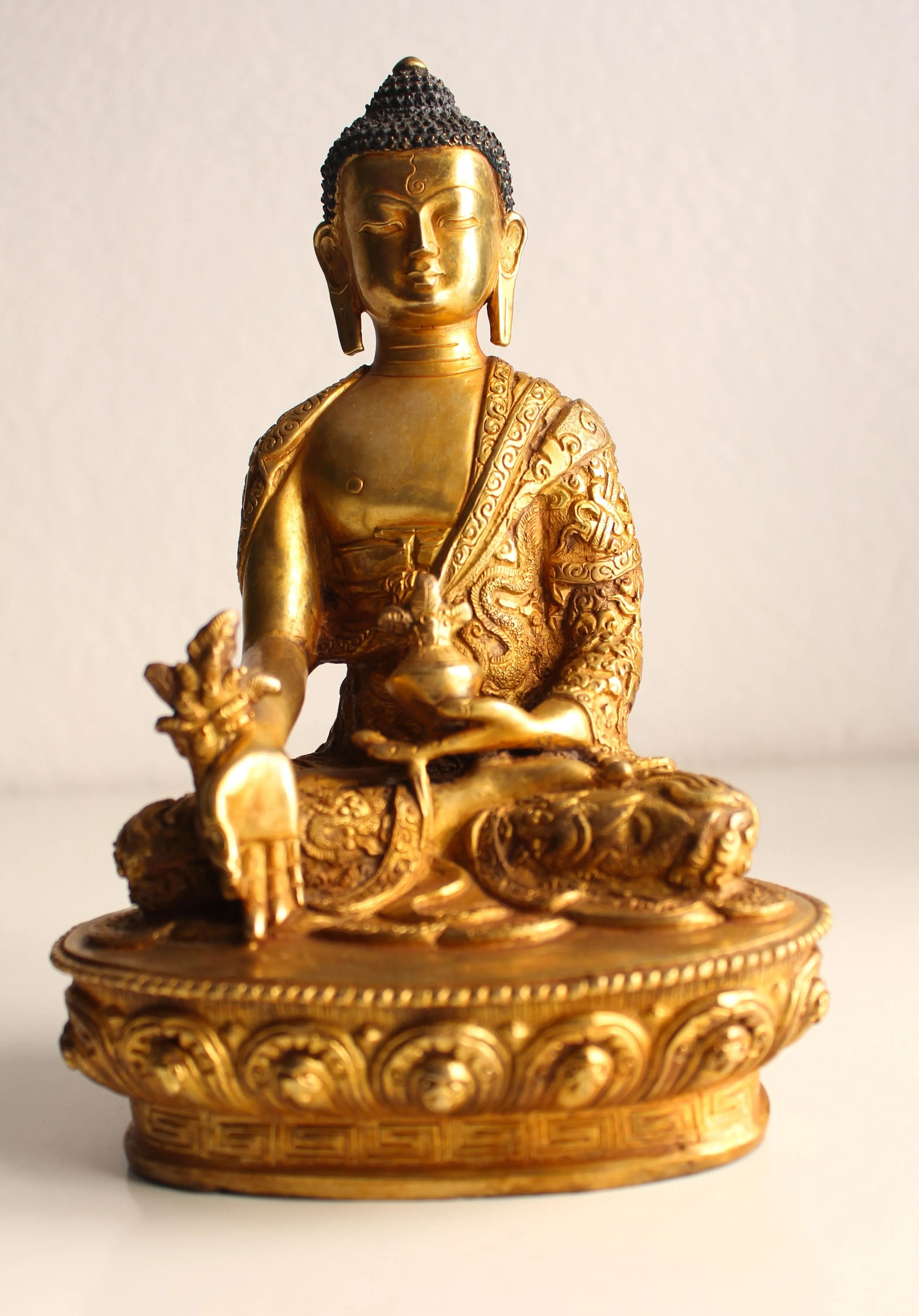 Fully Gold Plated and Dragon Carved Menla Medicine Buddha Statue BST105