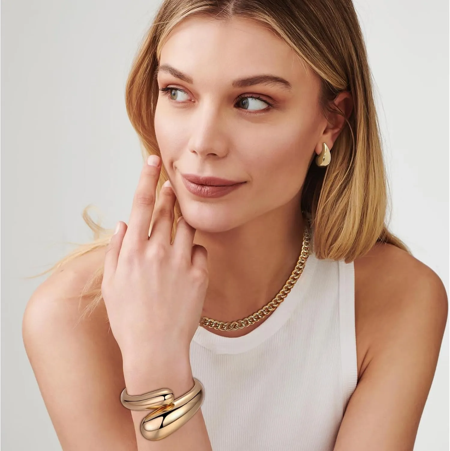 Gold Bangles for Women Non Tarnish Chunky Cuff Bracelets Silver Cuff Bangle Bracelet for Women Gifts for Christmas Stocking Stuffers