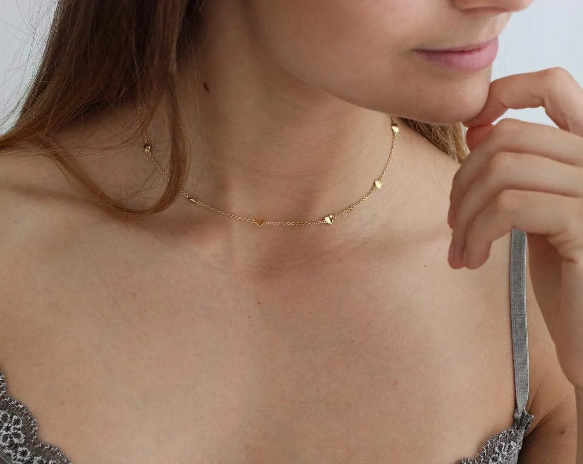 Gold Choker Necklaces 14K Gold Plated/Silver Disc Choker Necklaces Dangling Star Heart Pendant Necklaces Summer Beach Boho Necklaces Aesthetic Necklace Gift for Women