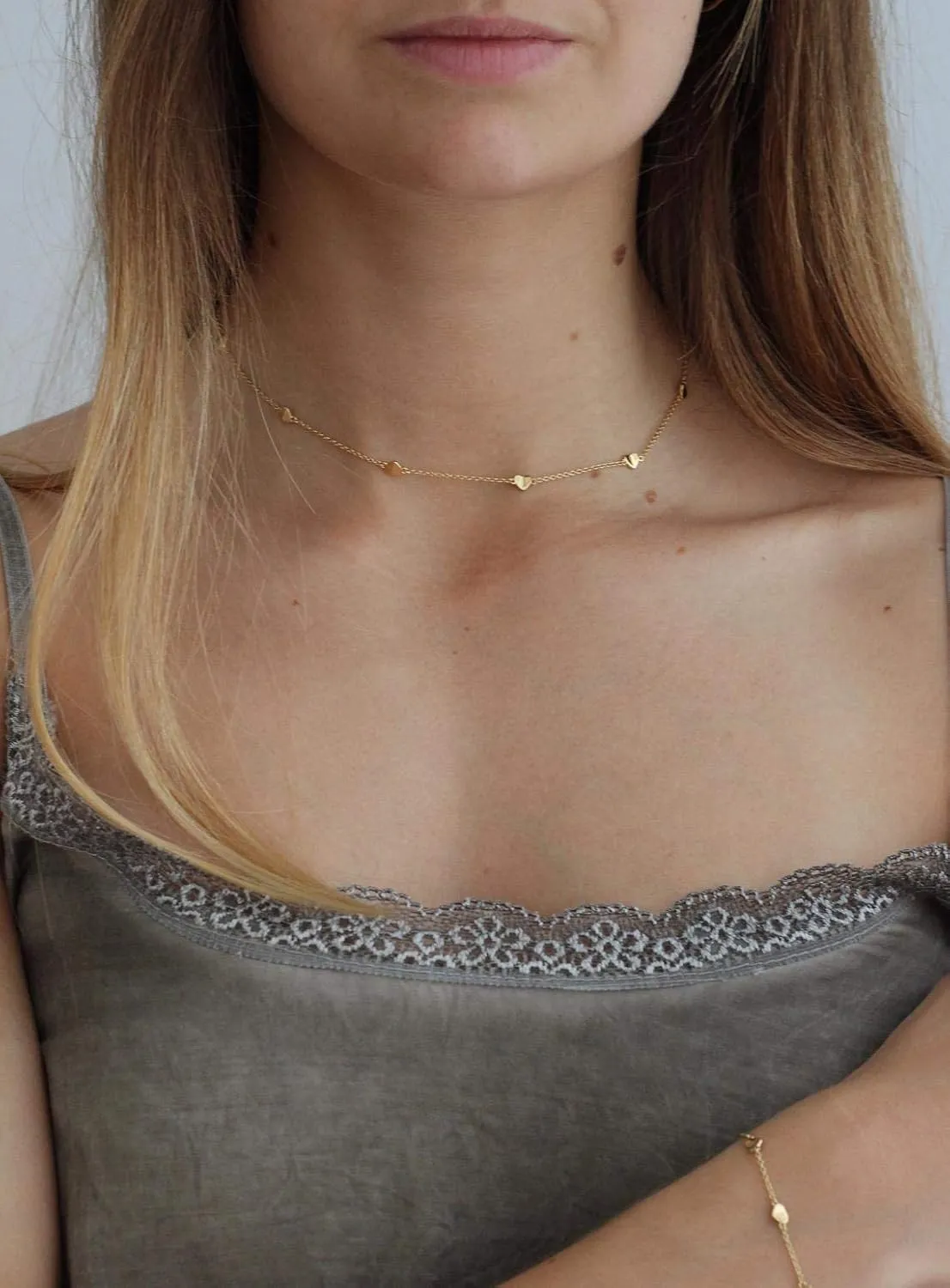 Gold Choker Necklaces 14K Gold Plated/Silver Disc Choker Necklaces Dangling Star Heart Pendant Necklaces Summer Beach Boho Necklaces Aesthetic Necklace Gift for Women