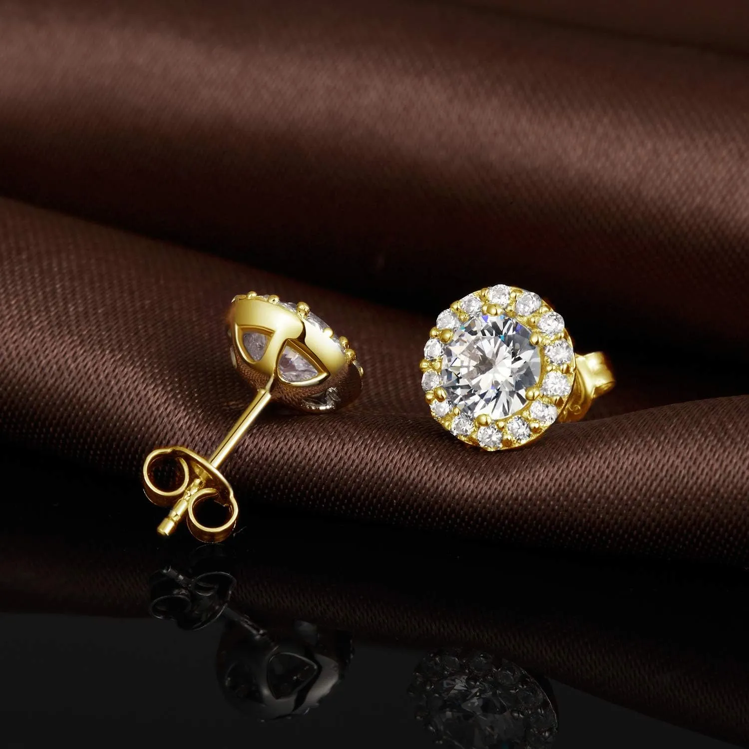 Han han 925 Sterling Silver Halo Stud Earrings for Women 18K White Gold Plated Round Cut Cubic Zirconia Simulated Diamond Stud Earrings