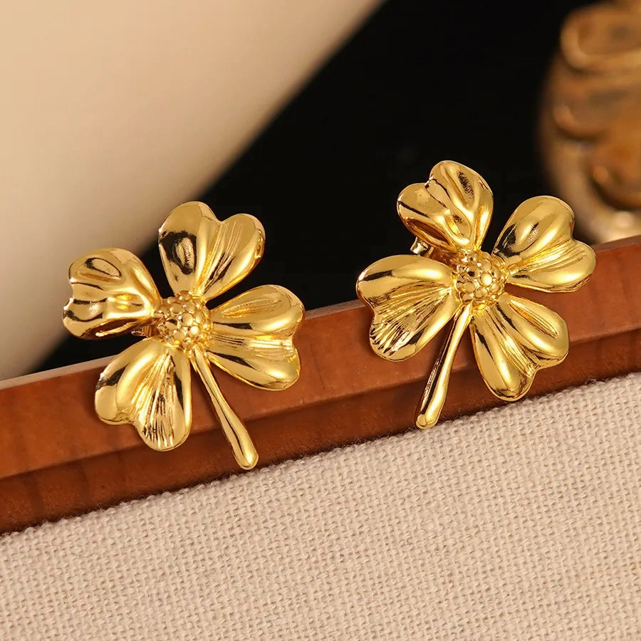304 Stainless Steel 18K Gold-Plated Four-Petal Flower Stud Earrings Sparkling Product Unique Must-Have
