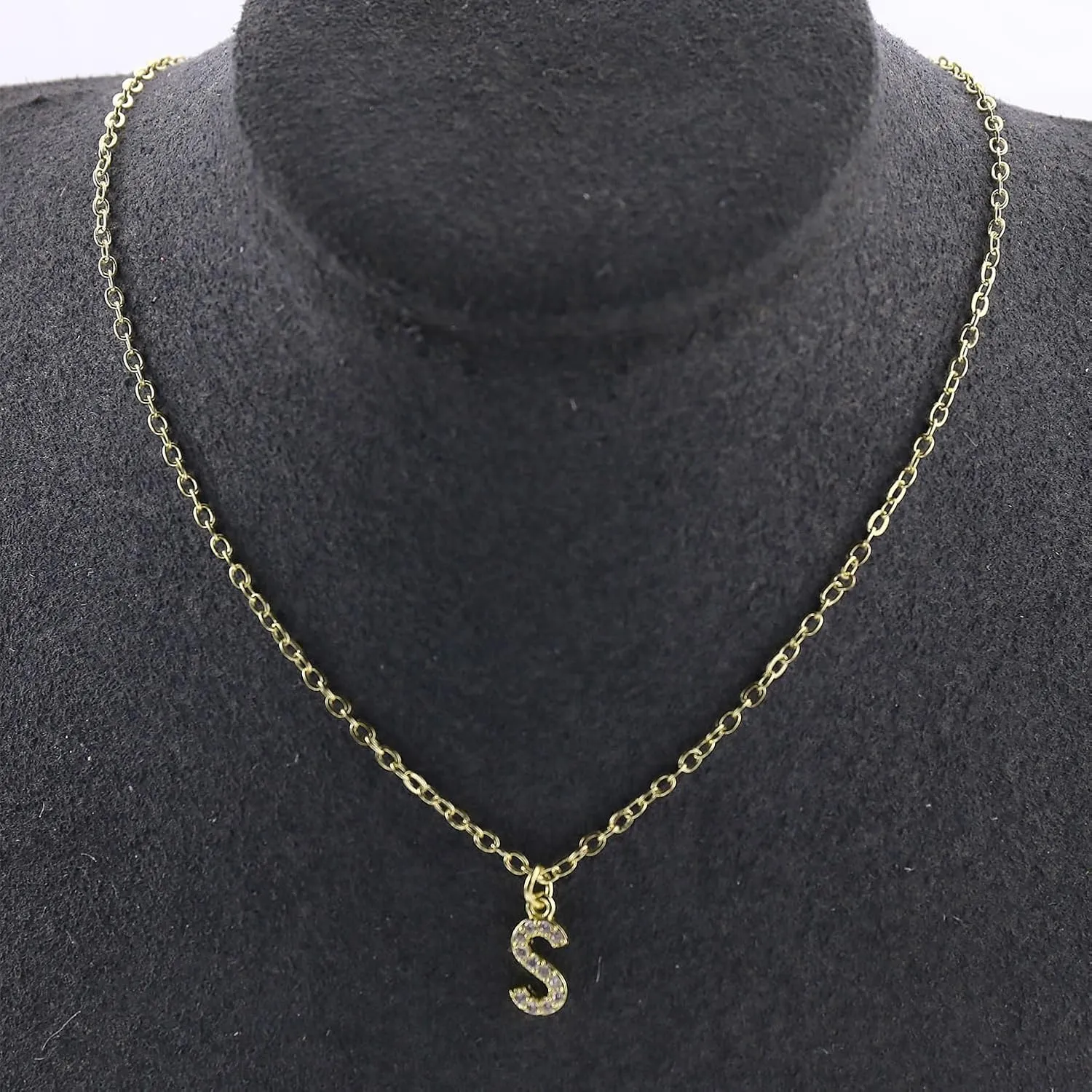 INENIMARTJ Gold Initial Necklaces for Women Trendy Gold Letter Necklace Dainty Rhinestone Initial Necklaces Simple Cute A-Z Pendant Necklaces for Womens Costume Accessories