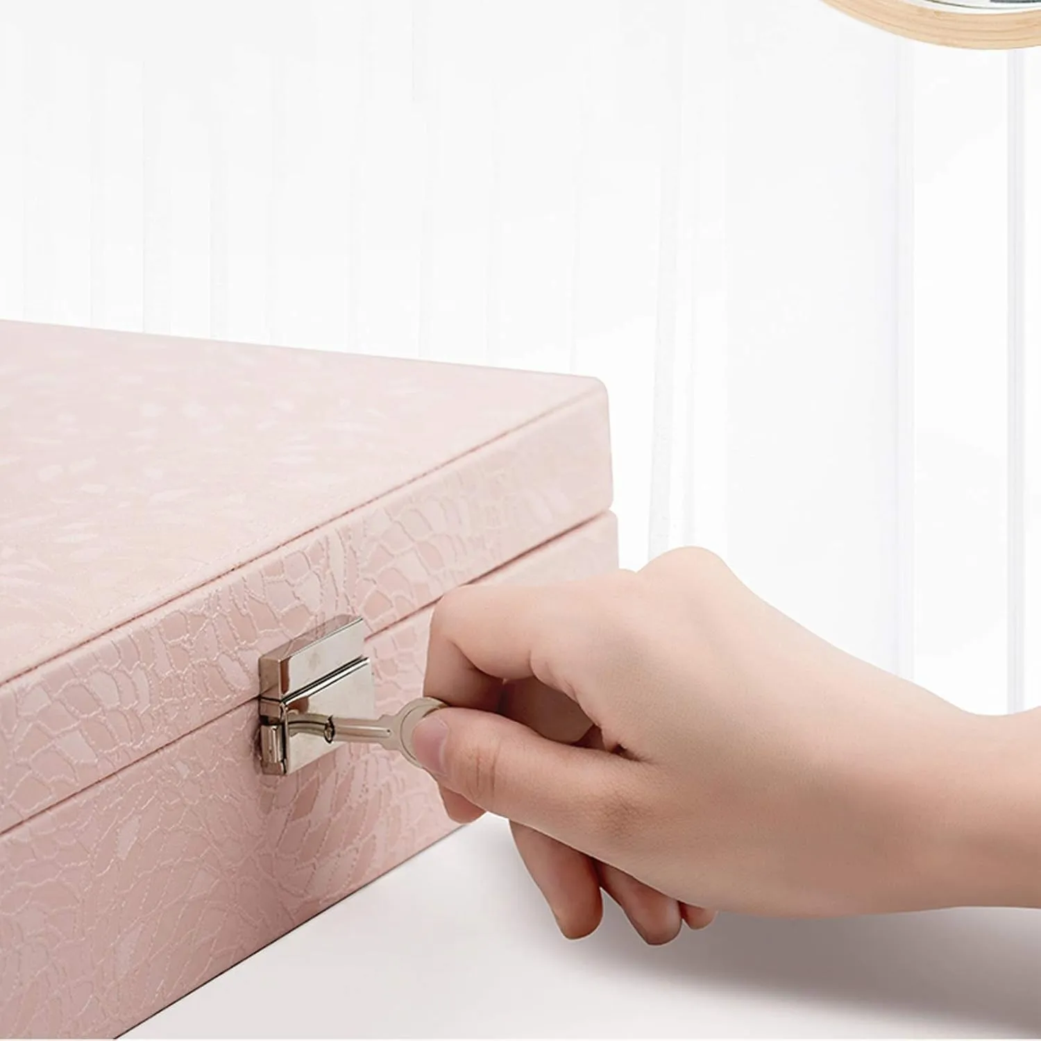 Jewelry Box 2 Layers Premium Jewelry Box Organizer for Women Large Travel Jewelry Storage Case with Mirror Lock and Key for Necklace, Earring, Ring, Bracelet Jewelry Boxes and Organizers (Black)