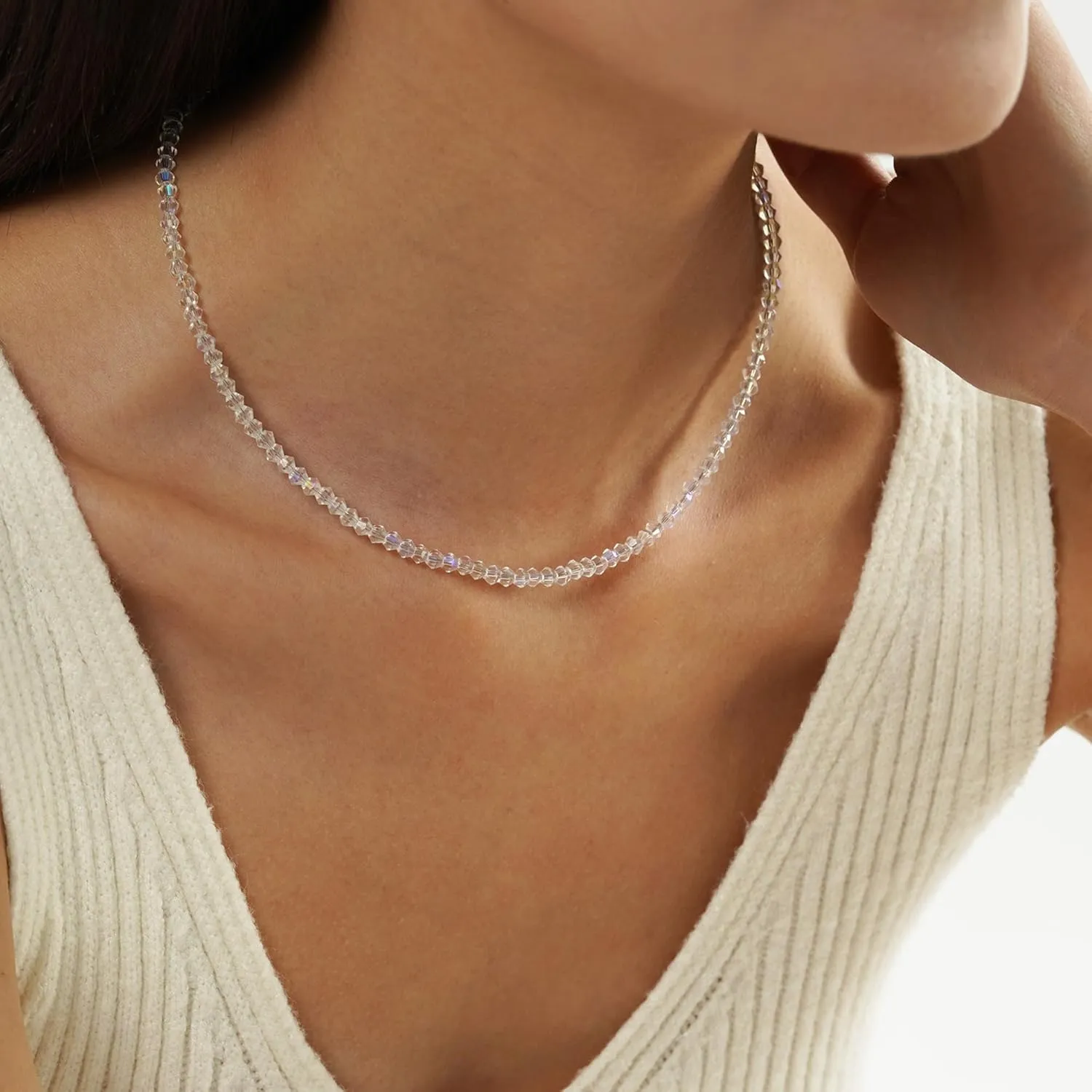 JSJOY Tiny Crystal Beaded Choker Necklaces for Women Colorful Beaded Necklace Dainty Choker Necklaces Simple Boho Jewelry Gifts for Teens Handmade Bead Necklaces Gifts