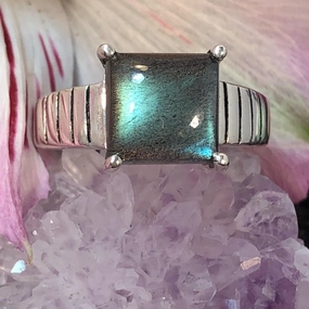 Labradorite Ring Classic Art