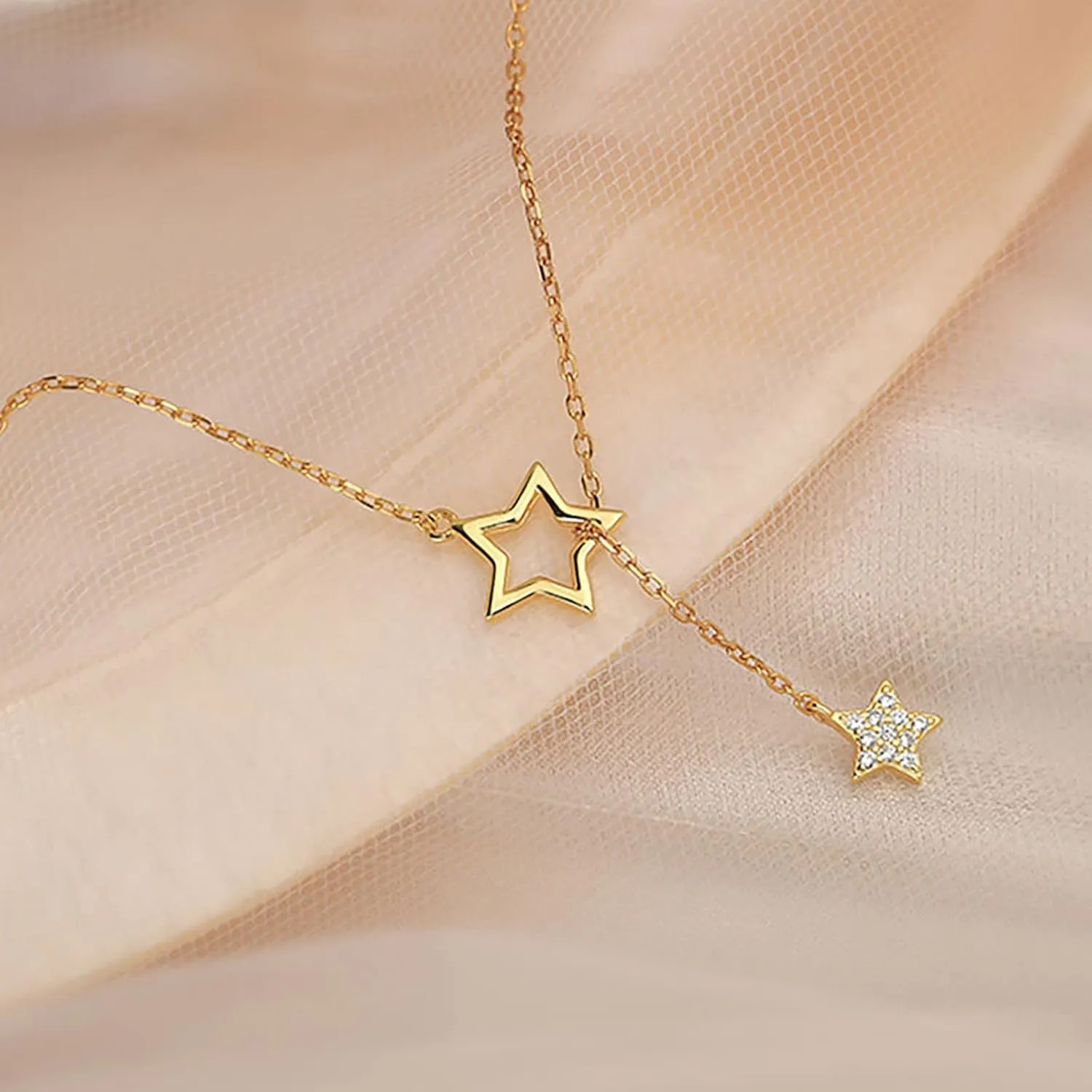 Lady Star Pendant Necklace for Women Charm Chain Adjustable Length Elegant Necklace (Gold, One Size)