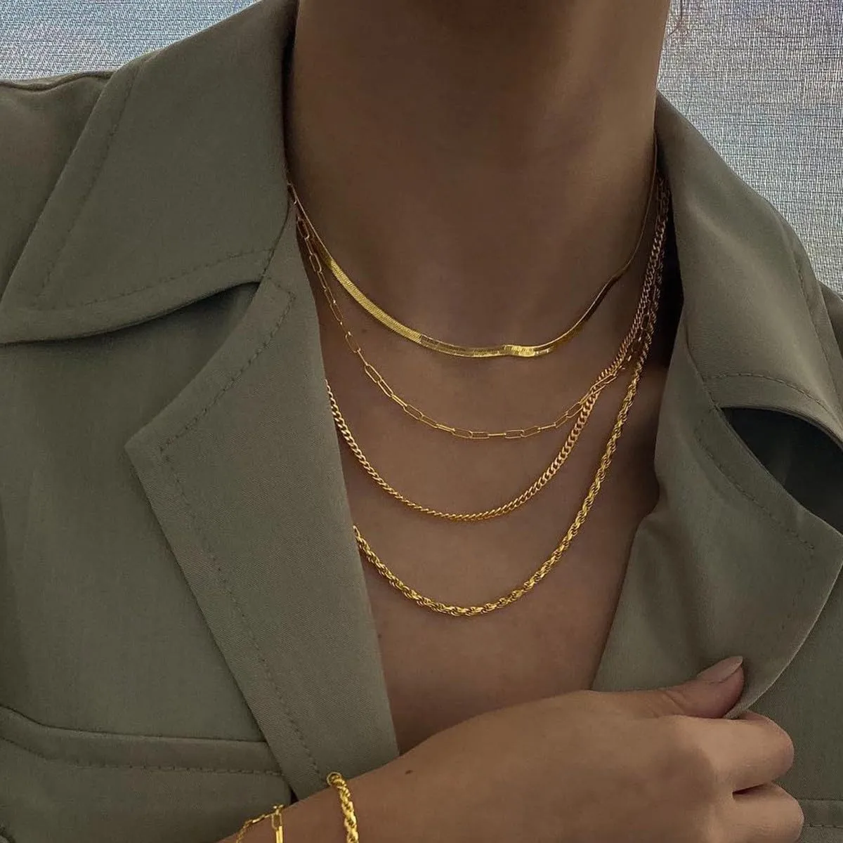 Layered Necklaces for Women Dainty Gold Herringbone Necklace Simple Non Tarnish Gold Stack Necklaces Set Fashion Jewelry for Women
