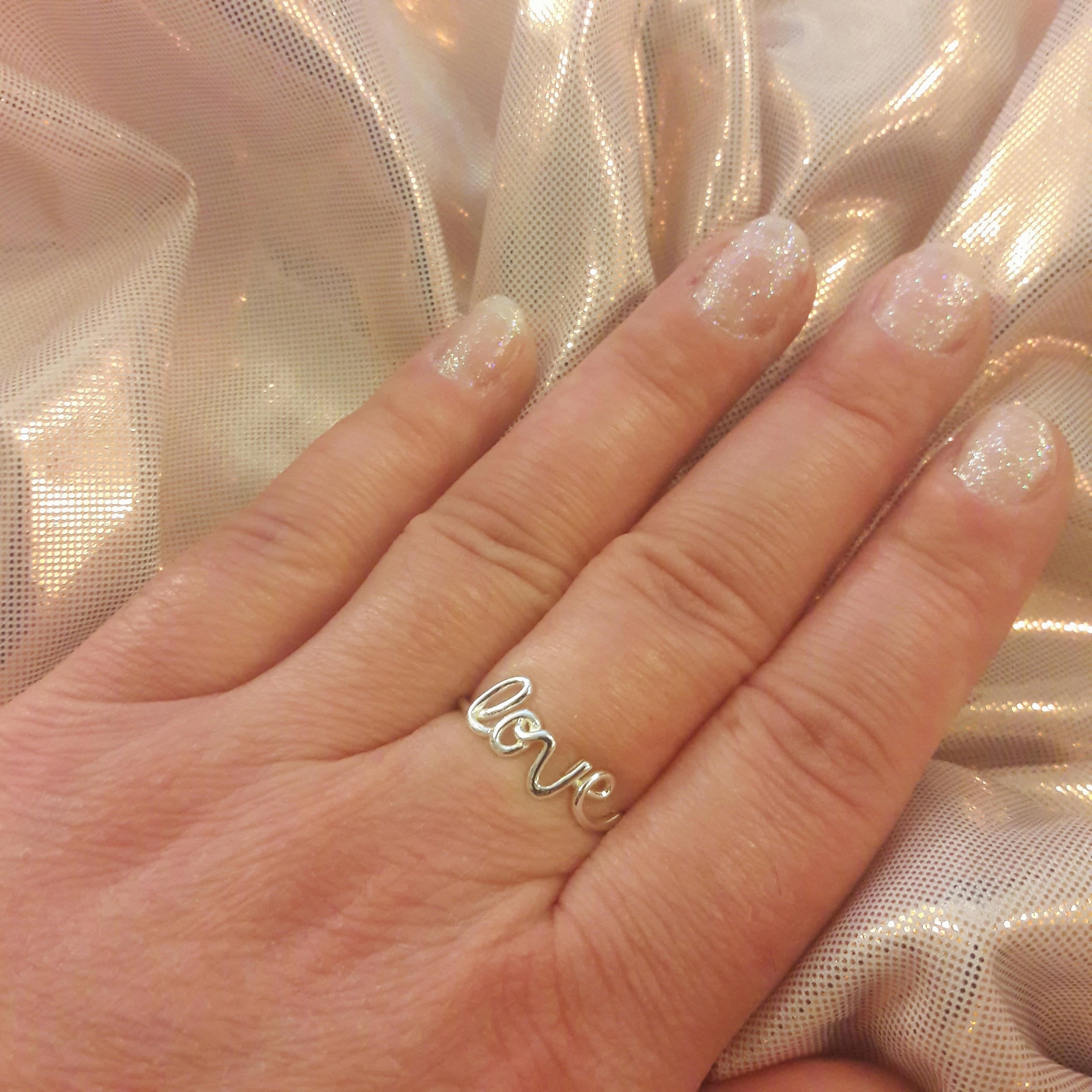 Comfort Fit Love Ring