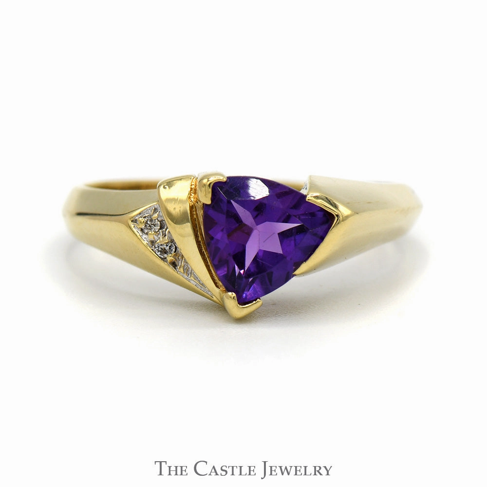 Quality Accessory Vintage Sign Trillion Cut Amethyst Ring with Illusion Set Diamond Accents in 10k Yellow Gold