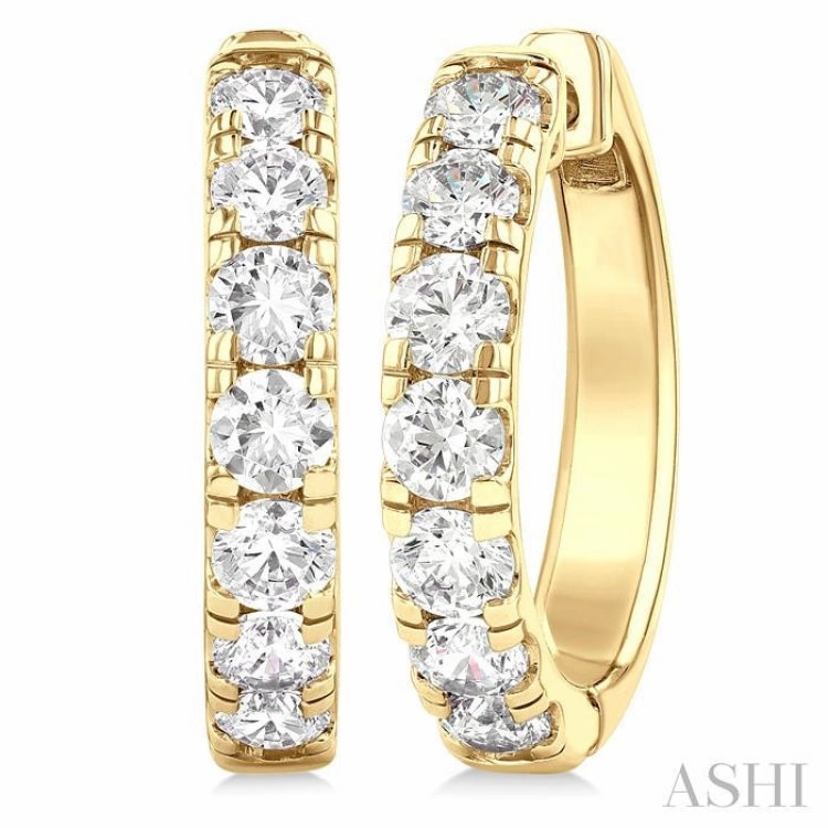2 Ctw Round Cut Diamond Hoop Earrings in 14K Yellow Gold Vogue Accent