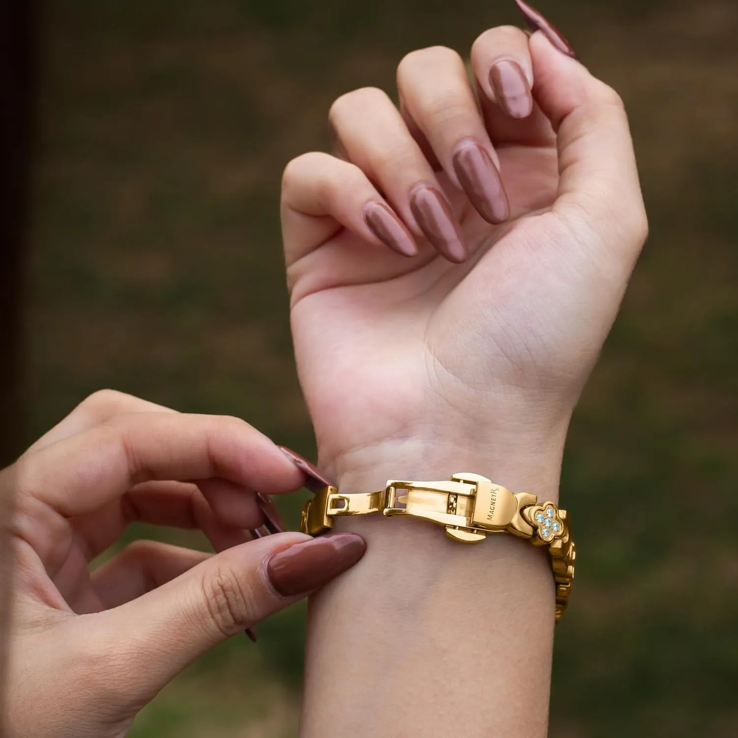 MagnetRX® Magnetic Bracelets for Women — Premium Four Leaf Clover Bracelet with Crystals and Ultra Strength Magnets — Adjustable Length with Included Sizing Tool (Gold)