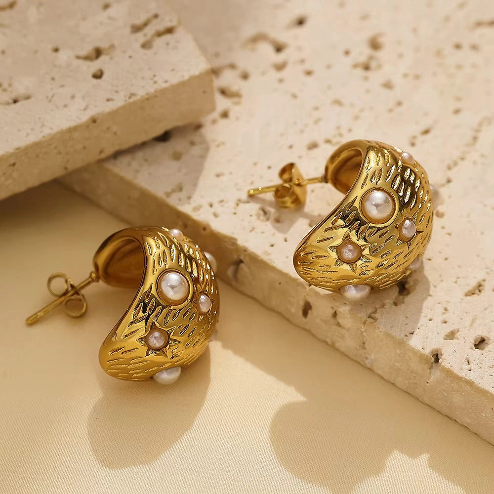 Creative Ornament Splendid Accent Mira Pearl Huggy Stud Earrings