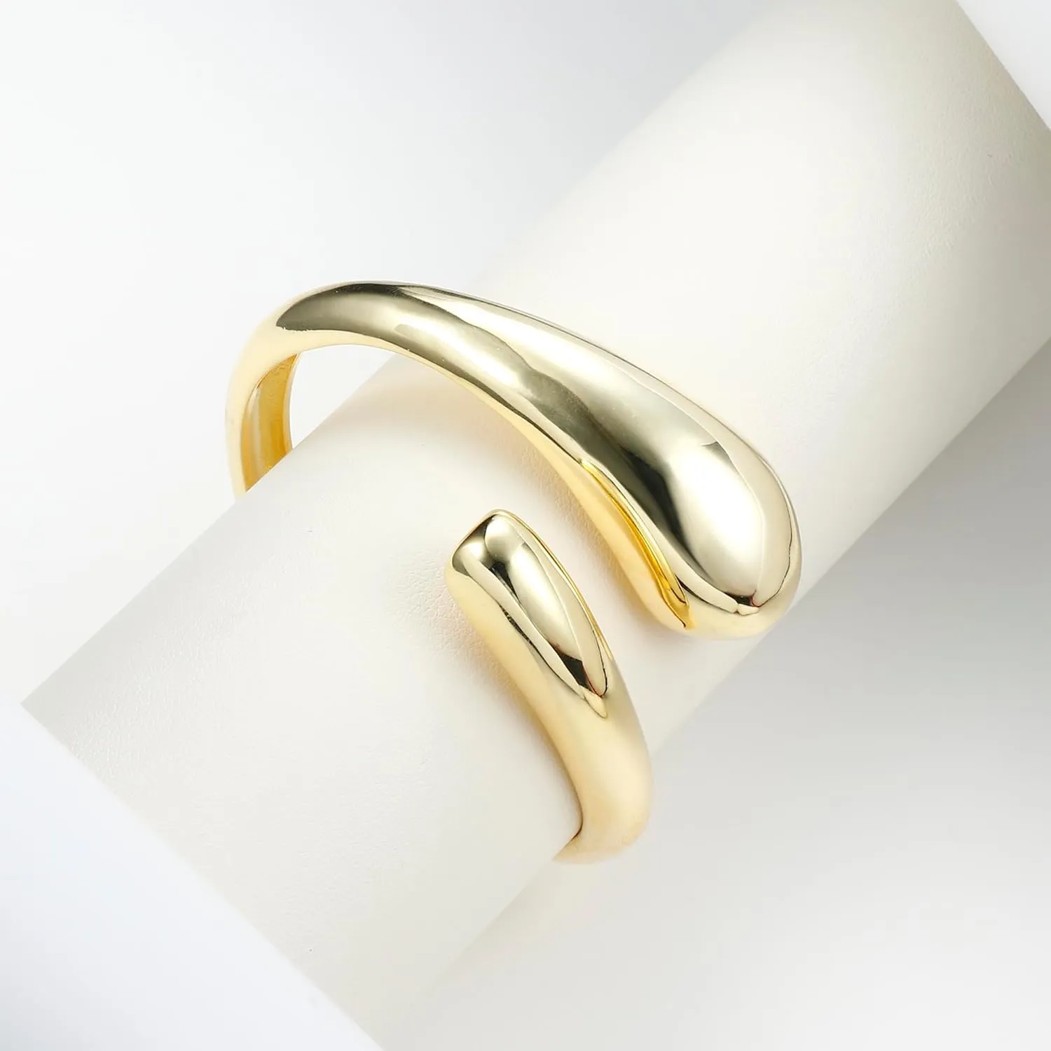 ORAZIO Gold Bangles for Women - 14K Gold Plated Cuff Bangle Bracelets Wide Chunky Gold Bracelet Waterdrop Open Wrist Cuff Bracelet Stretchable Thick Gold Bangles Irregular Twisted Womens Bangles Bracelets
