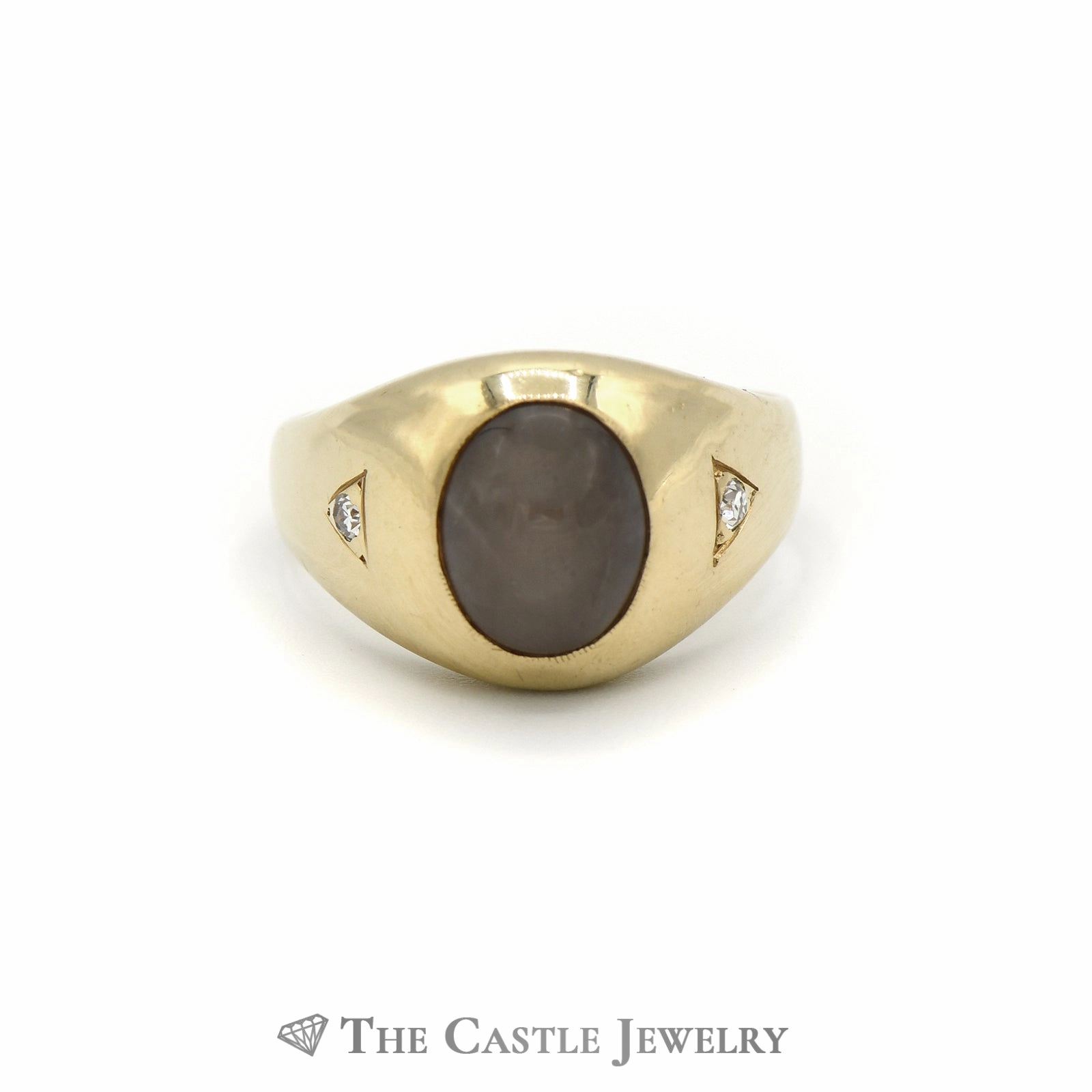 Creative Art Memorable Present Oval Cabochon Gray Lindy Star Sapphire and Diamond Ring in 14KT Yellow Gold