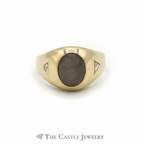 Creative Art Memorable Present Oval Cabochon Gray Lindy Star Sapphire and Diamond Ring in 14KT Yellow Gold