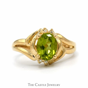 Eco Friendly Oval Peridot Ring with Diamond Accents in 14k Yellow Gold Open Split Shank Design