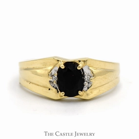 Comfortable Ornament Oval Shaped Black Onyx Men's Ring with Diamond Accents in 14k Yellow Gold Grooved Mounting