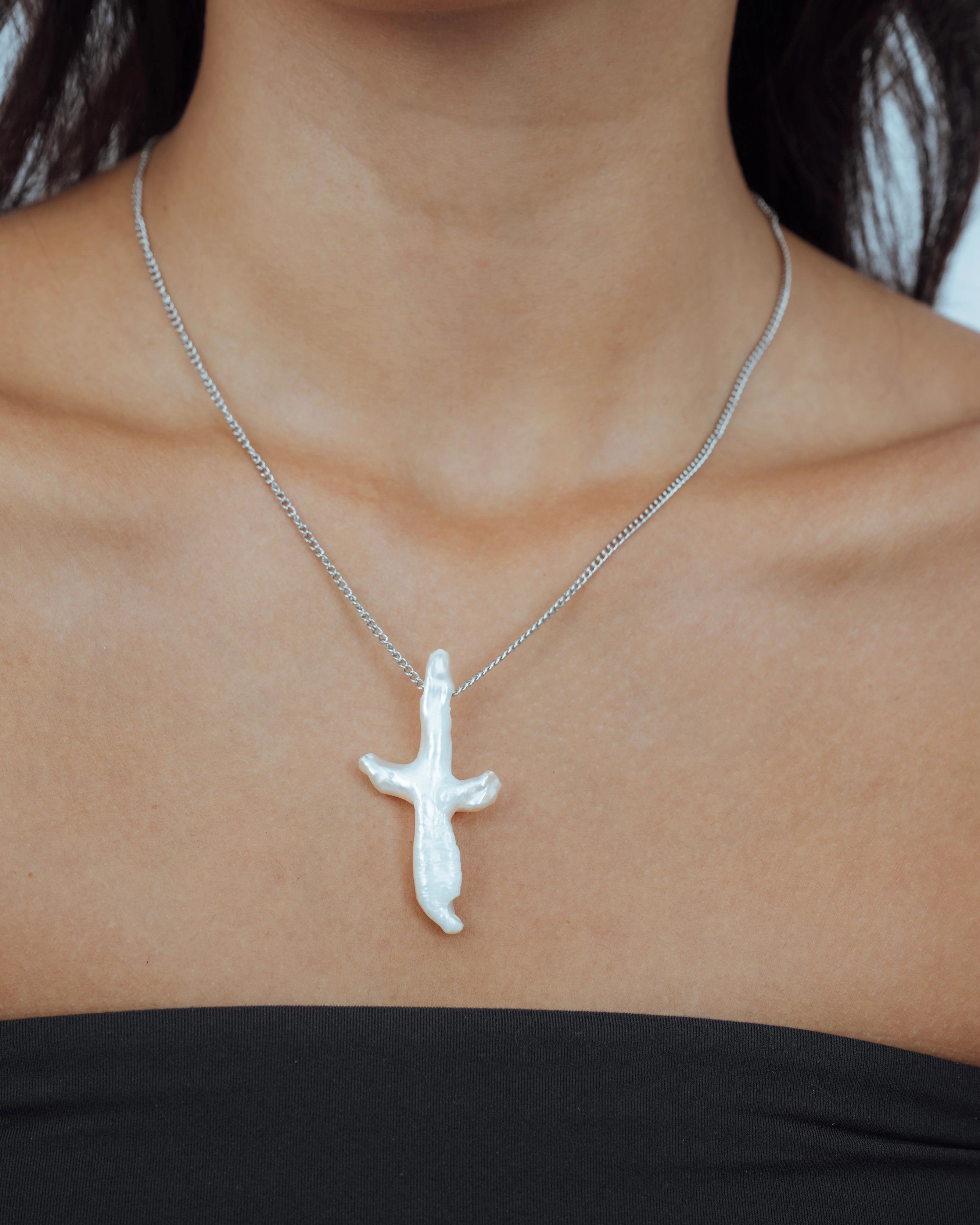 Superb Design Special Moment Pearl Cross Necklace