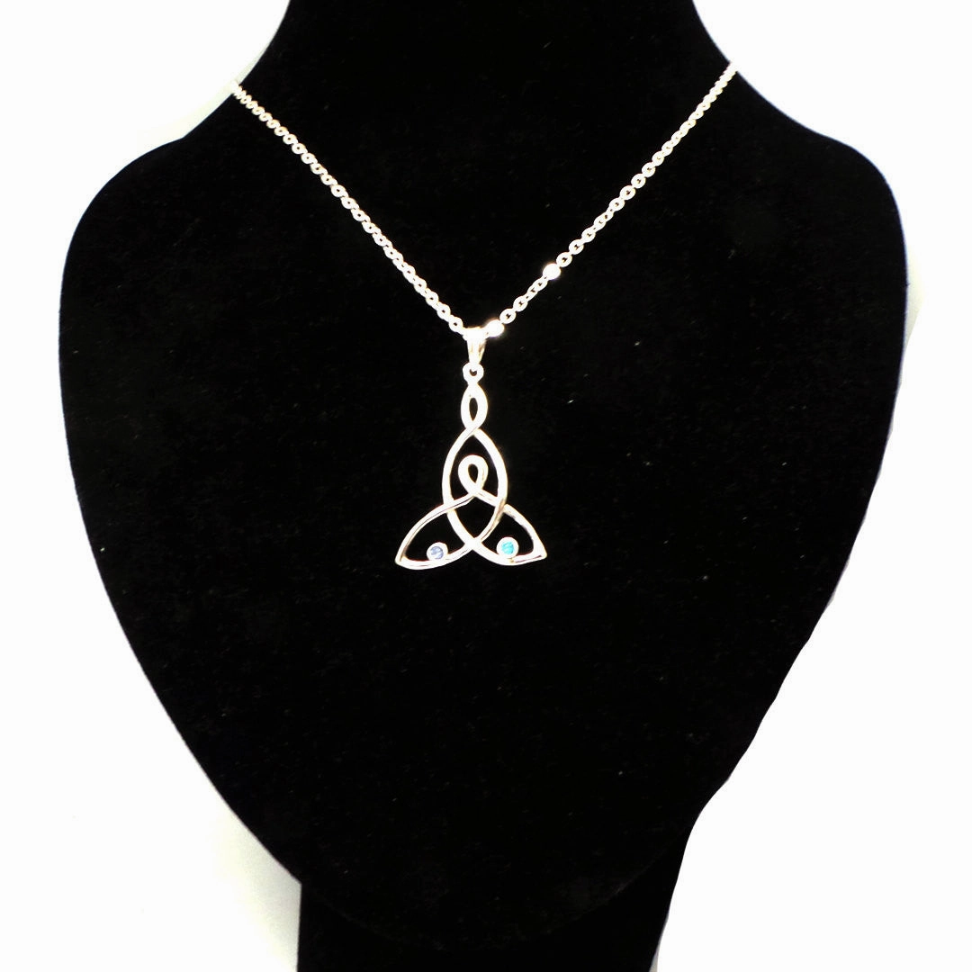 Silver Celtic Mother and Child Knot Necklace Worldwide Adornment Conscious Piece