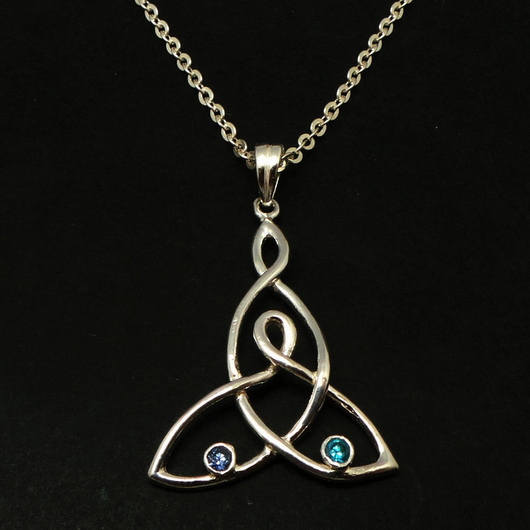 Silver Celtic Mother and Child Knot Necklace Artistic Piece Marvelous Gift